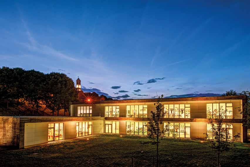 WOODEN SCHOOLS / Edifici scolastici in legno Primary School Adriano Olivetti Turin - Scarmagno Wooden Building