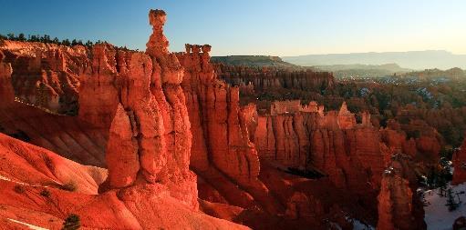 A seguire direzione Kayenta, con visita alla Monument Valley, luogo dove sono stati girati innumerevoli film Western.