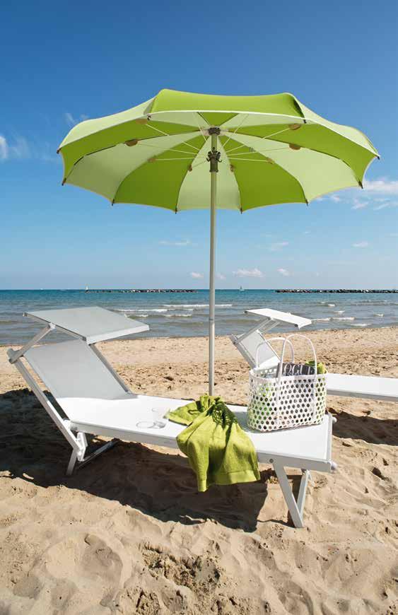 Ø 180 / 200 / 220 / 240 cm OMBRELLONE A STECCHE CURVE BEACH UMBRELLA WITH CURVED RIBS Palo in alluminio anodizzato 20 micron Ø 40 h. 140.