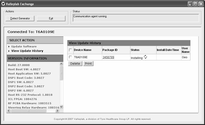 Aggiornamento del software Viene visualizzata la seguente finestra col campo Status (Stato) che mostra Installing (Installazione in corso) e le frecce circolari che ruotano fino al completamento dell