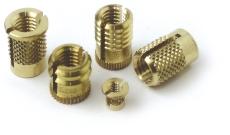 An anti-vibration rubber insert including a vulcanized threaded brass bush, which represents the perfect solution to any fastening problem on parts subject to vibrations.