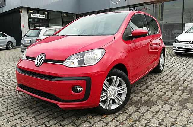 Volkswagen up! 1.0 75 CV 5p. high up! Immatricolazione: 10/ 2017 Colore: Rosso pastello Cilindrata: 999 Alimentazione: Benzina Prezzo: 11.