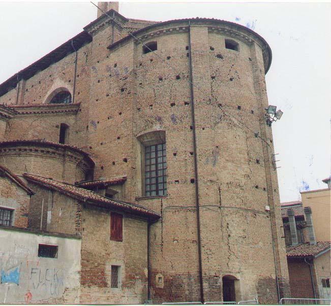 M17. Meccanismi di taglio nell abside Il meccanismo si attiva con deformazioni per rottura per taglio dovute ad azioni nel piano dell abside.