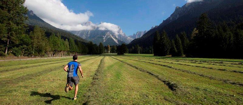 PACCHETTO PARTENZA 26K San Martino di Castrozza A San Martino di Castrozza sembra di poter toccare le montagne