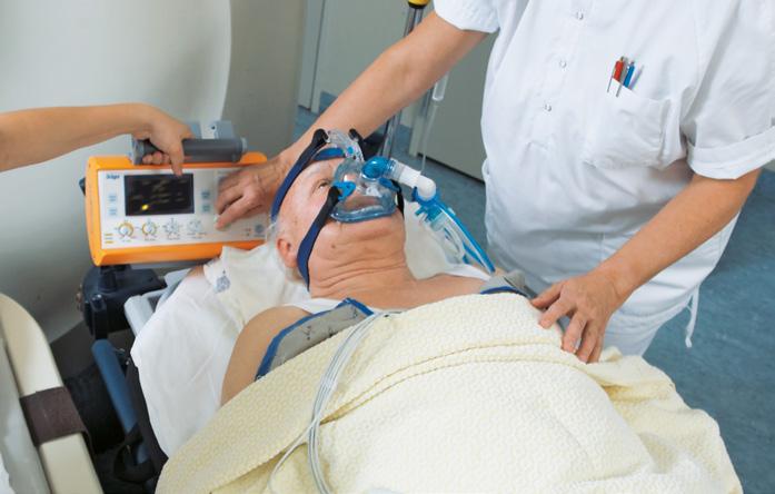 10 VENTILAZIONE NON INVASIVA MT-1763-2007 APPLICAZIONE DELLA NIV CON OXYLOG VE300 E OXYLOG 3000 PLUS Da sempre e con costanza, Dräger contribuisce ai più importanti progressi della medicina