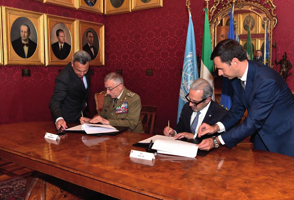 TECNICA, PROFESSIONE E SOCIETÀ ONU E DIFESA: PARTNERSHIP PER LA FORMAZIONE Un memorandum d intesa per una cooperazione bilaterale Paolo FREGOSI Il 14 giugno, in occasione del decimo anniversario