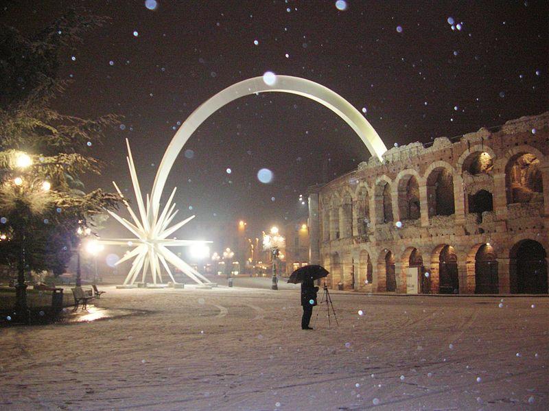 26 1 Ciao sono KAT, il gattino esploratore che vi accompagnera alla scoperta di Verona, dei suoi monumenti e dei suoi Musei A SPASSO PER VERONA CON I BAMBINI CREDITI TUTTI I CREDITI DELLE FOTO CHE