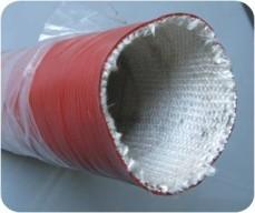 CR SP/10 SIL GLASS FIBRE (con silicone rosso) Tubo elettricamente isolante per aspirazione e mandata di acqua di raffreddamento nell industria siderurgica, nell industria del vetro e in tutti in casi