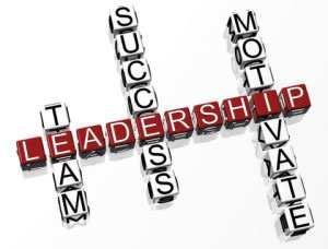 La leadership è indubbiamente importante... Per consentire una comunicazione efficace è importante avere autorevolezza, per guidare e focalizzare al meglio il team di progetto (Team Building).