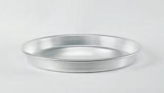 TEGLIA TonDA PESAnTE PER PIzzA AL TRAnCIo Con orlo (H cm 4,5) Heavy round pizzasheet, with rim / Plaque tonde à pizza avec bord Runde, schweres Pizzablech mit Rand / Tartera tonda pesada para pizza