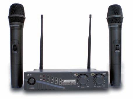 60 TECHNOSOUND US-80 Sistema Microfono Wireless UHF Trasmissione Wireless UHF. Ricevitore compatto. Doppia antenna. Connessioni bilanciate XLR. Connessione TRS Jack Stereo Mix.