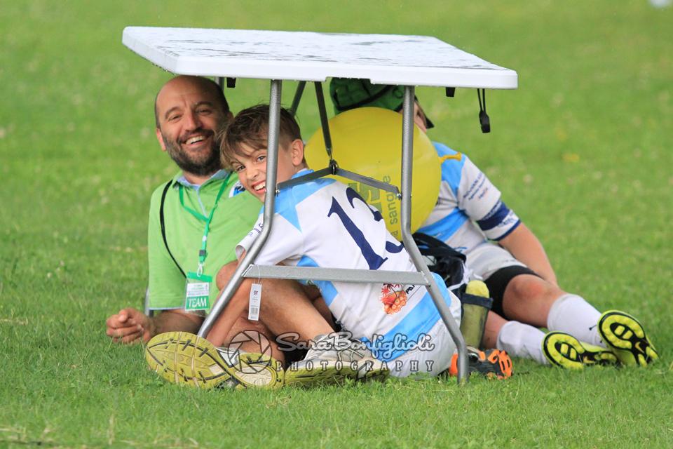 PRIMA EDIZIONE DEL CONCORSO FOTOGRAFICO PAPA E MAMME CHE FOTOGRAFANO IL MINIRUGBY, organizzato dal Modena Rugby 1965. In occasione del Torneo Città di Modena Trofeo MUCCHI il 28 maggio 2017.