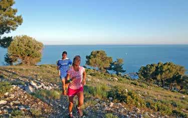 MATTINATA TRAIL highlights Correre nel fresco anche a Luglio in Puglia? si può fare! Foresta Umbra, l altra faccia del Gargano!