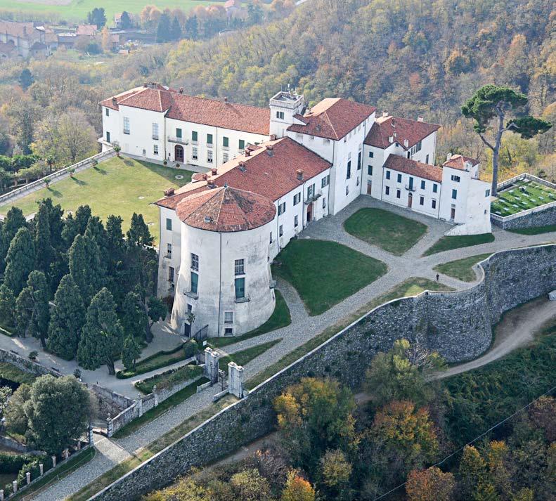 Castello di Masino Guida di lettura facilitata per le persone con