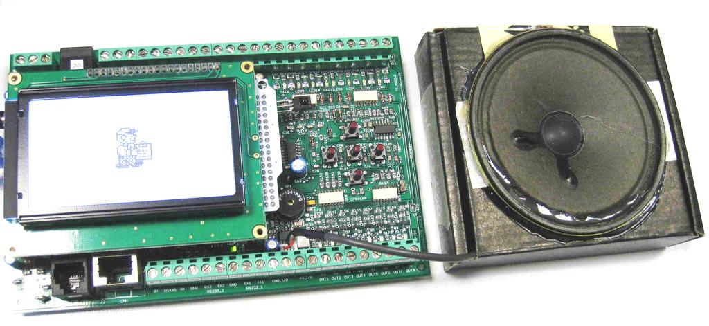 Tra tutte le cose che può fare Arduino Due è interessante il fatto che possa essere utilizzato per il riconoscimento vocale tramite un microfono, per