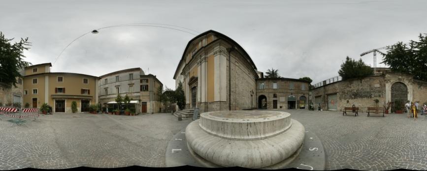 IMMAGINI PANORAMICHE Piazza san Rufo a Rieti Un immagine panoramica è un immagine ottenuta da una