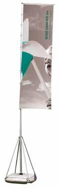 Bandiere Outdoor/Indoor Wind Dancer WD104 (4m) / WD105 (5m) Asta telescopica da 4m o 5m La base può essere riempita con acqua o sabbia per una maggiore stabilità Leggera e facile da trasportare