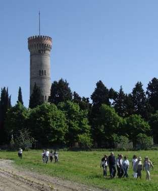 Progetto 5 Il Risorgimento passo dopo passo Ambito culturale: Storia risorgimentale e del territorio Modalità del percorso: Visita guidata al sito monumentale di San Martino con la partecipazione di