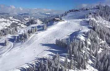 SETTIMANE BIANCHE SANKT JOHANN - ALPENDORF - FLACHAU (mt 600) Sankt Johann-Alpendorf offre una vacanza sugli sci nel cuore delle Alpi austriache in una posizione centrale nella regione di Salisburgo.