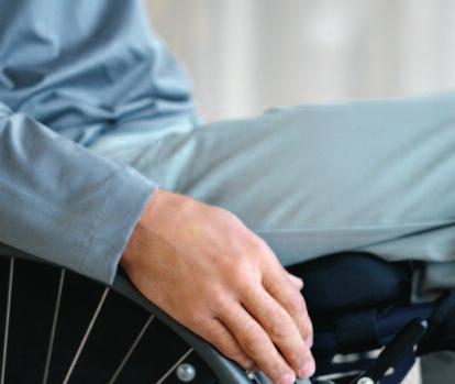 la Cooperativa partecipa alla progettazione di interventi a sostegno dei portatori di handicap gravi ai sensi