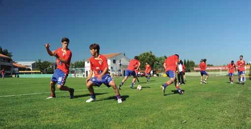 Da gennaio a maggio la Federazione calcistica croata (HNS) organizza a Umago i campus per tutte le categorie dei propri calciatori e regolarmente sceglie l Istria come luogo degli incontri di