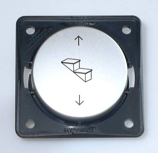 Interruptor 1P 13A 1,35 1,75 2,98 BK3-00 BK3-00AL BK3-00CR 50x50 h23 mm BK3.