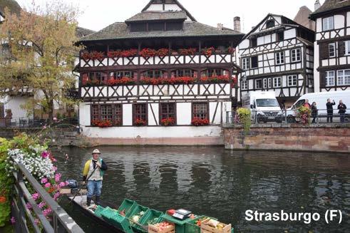 Un po Francia e un po Germania, Strasburgo è da sempre un crocevia della storia europea.