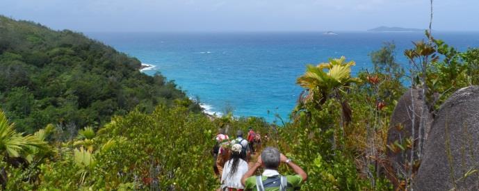 TREKKING SEYCHELLES DAL 19 AL 30 APRILE, DAL 20 GIUGNO ALL 1 LUGLIO, DAL 14 AL 25 NOVEMBRE 2017 SPECIALE FESTIVAL CREOLO: DAL 18 AL 29 OTTOBRE 2017 SPECIALE PERCHE Interminabili distese di spiaggia