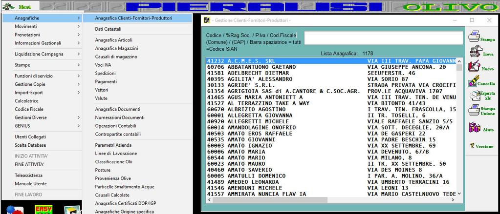 Sezione UPLOAD FILE 25 di 29 Nella sezione UPLOAD ANAGRAFICHE possiamo effettuare l operazione di caricamento delle anagrafiche estratte da un software gestionale installato presso la struttura del