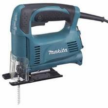 SEGHETTO ALTERNATIVO MAKITA 4326 Attacco lame universale. Tagli inclinati da 0 a 45 su 2 lati Possibilità di collegamento all'aspiratore tramite apposito adattatore.