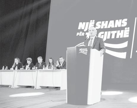 6 E Diel 12 Shkurt 2017 politike Luan Rama: LSI, partia që ruan balancën e politikës shqiptare, ja cilat janë synimet tona Gjatë Konventës së Lëvizjes Socialiste për Integrim, nënkryetari i saj, Luan