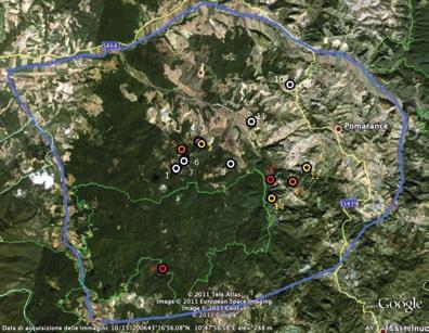 ovest dal corso del torrente Sterza, suo affluente; a sud arriva fino alla parte più meridionale della Riserva Provinciale di Monterufoli-Caselli.