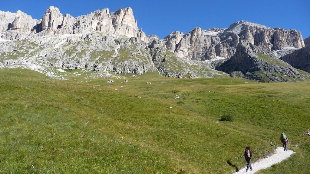 riscoperta del mondo e della natura La fatica, il perseguire la bassa velocità, l incontro con il territorio senza la mediazione