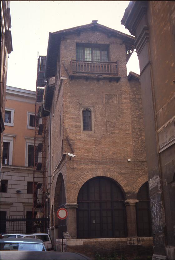 Casa medievale a S.