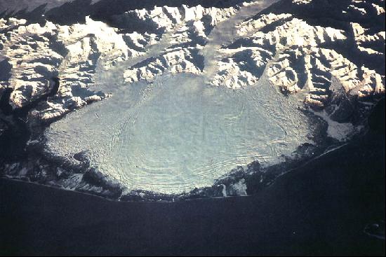 attuali ghiacciai dell Alaska, come il ghiacciaio Malaspina, giungesse in Anfiteatro morenico del Garda: la mancanza di morene frontali delle