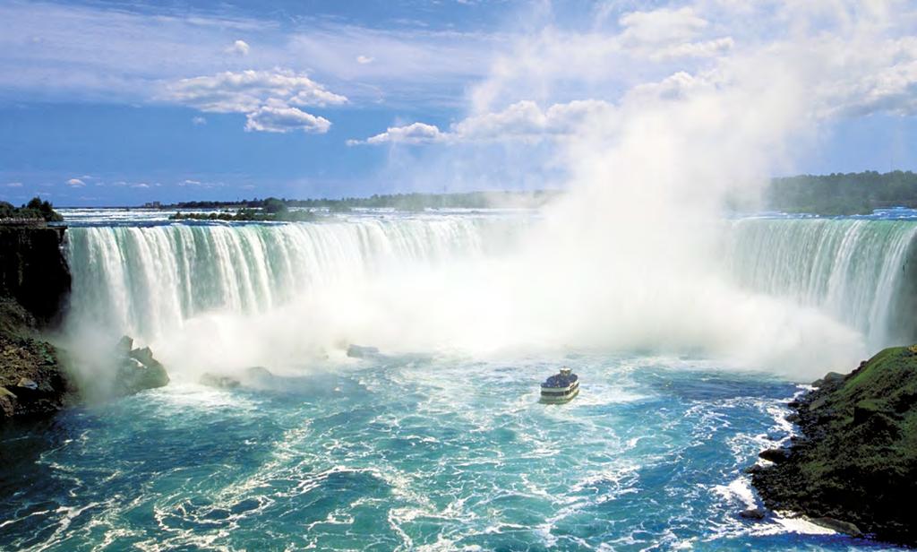 Estensioni a Niagara/Toronto 2 notti a partire da 585 Trasferimenti + tour in autopullman + battello + hotel Partenze Giornaliere dal 1 maggio al 31 ottobre da Toronto Estensione Toronto + cascate di
