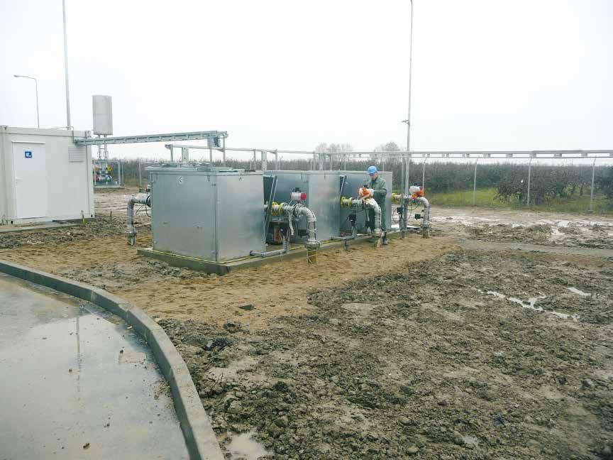 TBT per biogas - Campo di utilizzo Pressione di mandata - Outlet pressure bar g 0,9 0,8 0,7 0,6 0,5 0,4 0,3 0,2 0,1 hpa g 900 800 700 600 500 400 300 200 100 15 22 11 30 18,5 9,2 7,5 15 45 22 2000