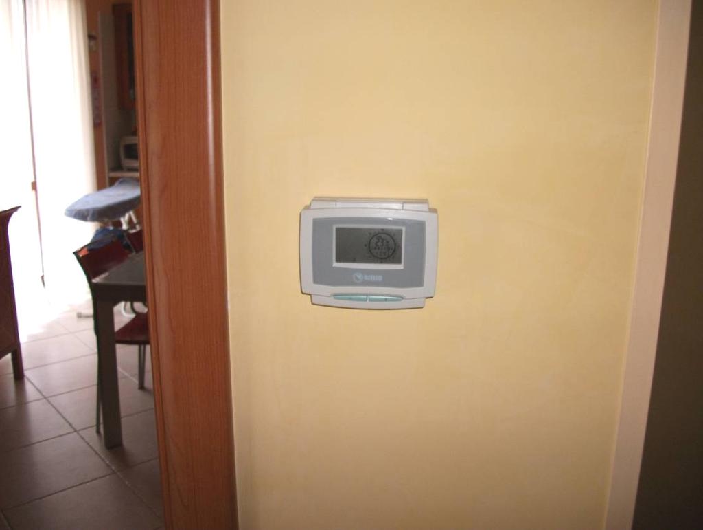 Figura 32: termostato ambiente