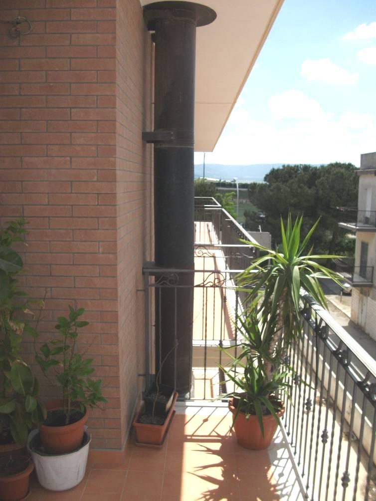 Figura 36: particolare balcone