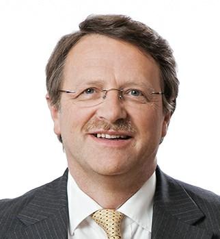 Corporate governance Werner Zollinger Membro del Consiglio di Amministrazione Membro della Commissione di controllo e di gestione dei rischi Nato nel 1958 Domicilio Männedorf ZH In carica dal 2006