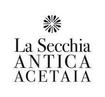 LA SECCHIA ANTICA ACETAIA Cuvee 4 con dosatore 250 ml 10,00 Cuvee 8 con dosatore 250 ml 17,00 Degustazione 5 aceti x 50ml -