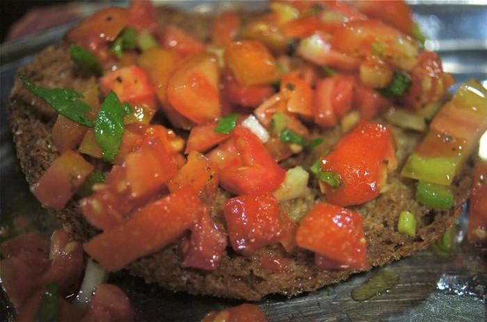 Concorso I Piatti tipici del Medio Volturno Fresella con pomodoro, olio d oliva caiazzana e