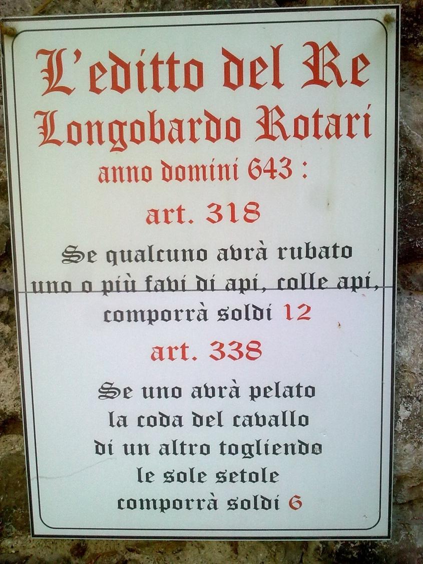 una raccolta di leggi scritte