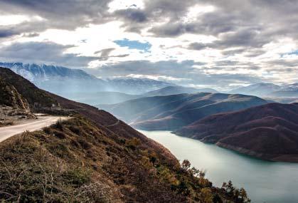 rilevanza degli obiettivi per sé e per il team, sulla passione, su una leadership responsabile fondata su motivazione, collegialità e affidabilità, sull apertura a comportamenti non tradizionali e