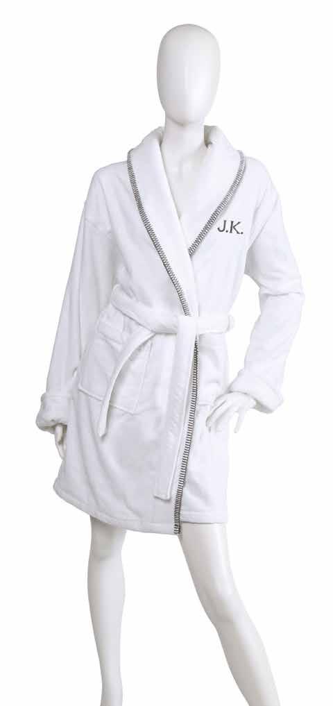 cintura, collo a scialle versione neutra #LABSPUGN0003 - S/M #LABSPUGN0001 - L/XL "Asian" bathrobe #LABSPUGN0004 - S/M #LABSPUGN0002 - L/XL 100% cotton velour - 380 gsm Colours: white embroidery