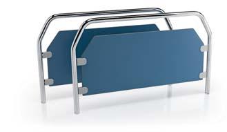 of chrome-plated steel tube fi tted with HPL panels.