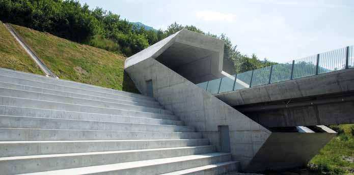 8 LA GALLERIA DI BASE DEL CENERI È solo con la realizzazione dei 15,4 km della Galleria di base del Ceneri che la ferrovia di pianura continua da Altdorf a Lugano diventerà realtà.
