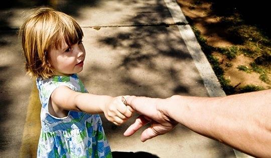 Educare i figli è come tenere in mano una saponetta bagnata: se la