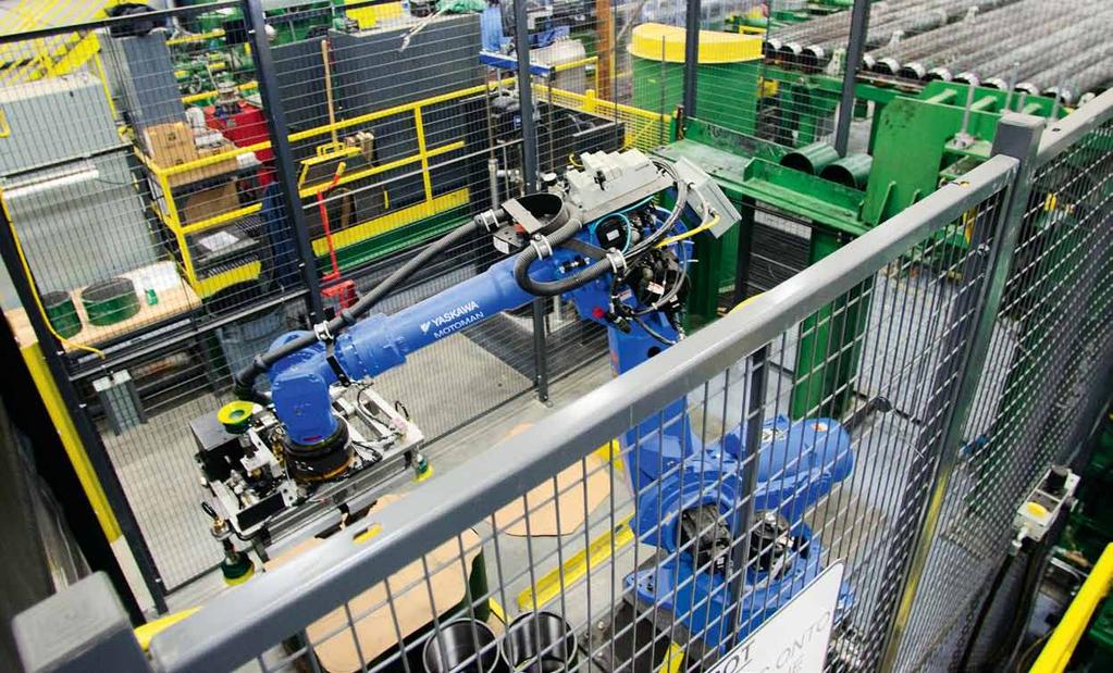 investiţii Primul robot la TMK IPSCO Noul complex pentru filetarea ţevilor sudate, pus în funcţiune la uzina din Wilder (Kentucky) în toamna anului trecut, a devenit la TMK IPSCO un proiect-pilot