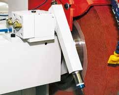 Dimensione delle mole: Diametro 500 mm, Larghezza 63 (80 F5) mm, Foratura 203 mm. La potenza motore è di 9 kw.